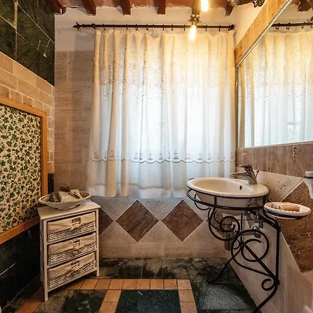 Апартаменты Agritourist Podere Ашано